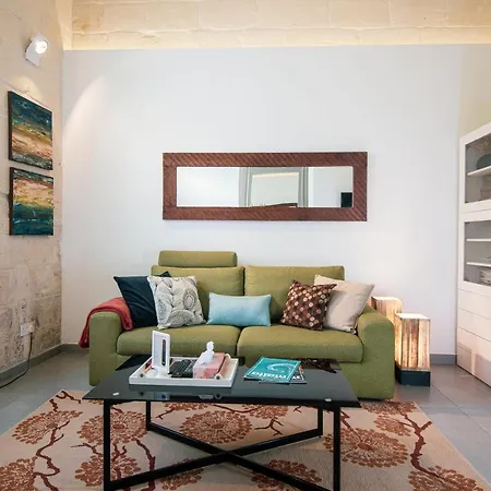 28 Peter * Sliema